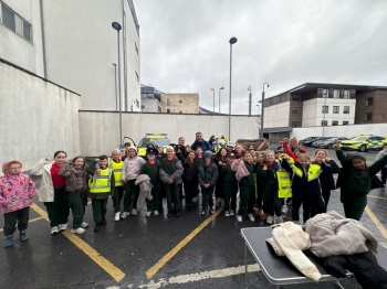 R3 agus R4 Turas ar stáisiún Gardaí